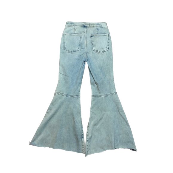 We The Free Women's Just Float On Flare Jeans Size 27 - Picture 2 of 3